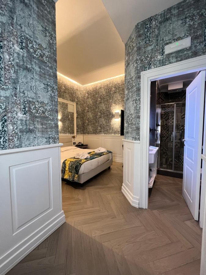 나폴리 Relais Piazza Vittoria B&B 외부 사진